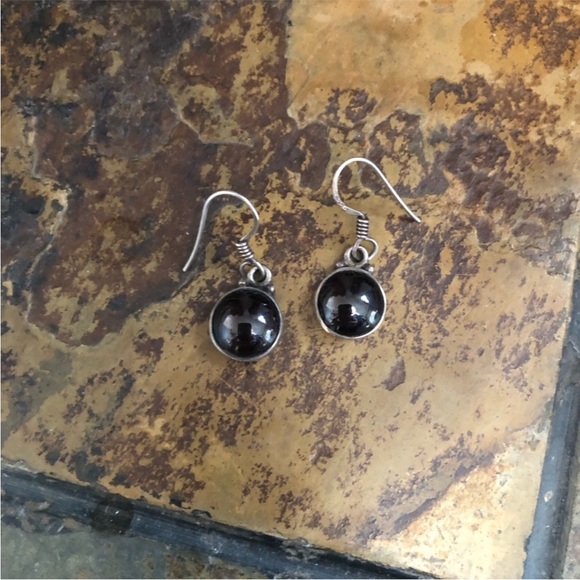 Jewelry - Sterling Silver Garnet Black Drop Earrings